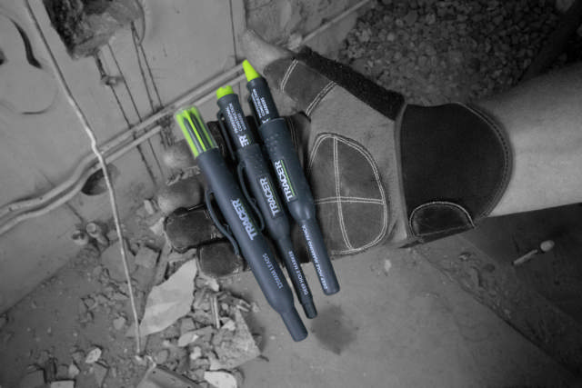 Sett - dyp hull blyant og dyb hull tusj