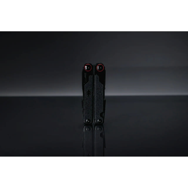 Praktisch. 17-i-1 multiverktøy