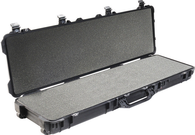 Peli™ 1750 Long Case m/skum