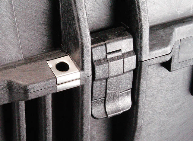 1690 Peli™ Case u/skum