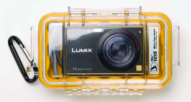 1015 Peli™ Micro Case