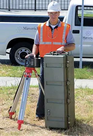 Peli™ 1740 Long Case u/skum